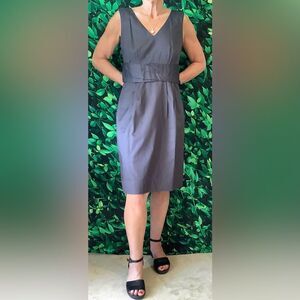 🌫️ LOFT Gunmetal Grey V-Neck Dress – Pleated Waist, Sleeveless – Size 8